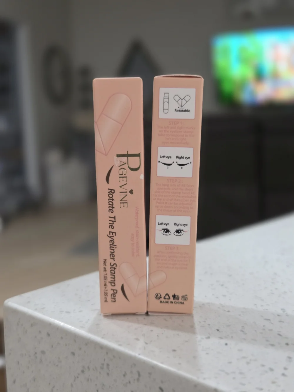 Page Vine Rotate The Eyeliner Stamp Pen - Precision Eye Makeup X2